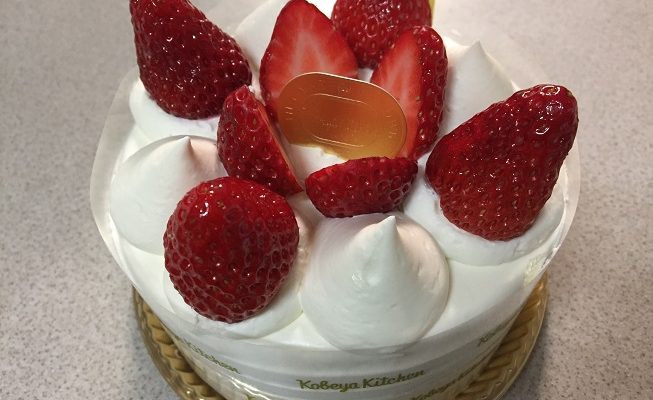 自由が丘で家族4人で食べるコスパ抜群なショートケーキは神戸屋で 自由が丘なう