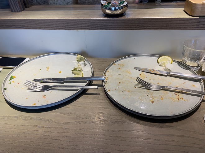 私とかみさんの完食したお皿二枚